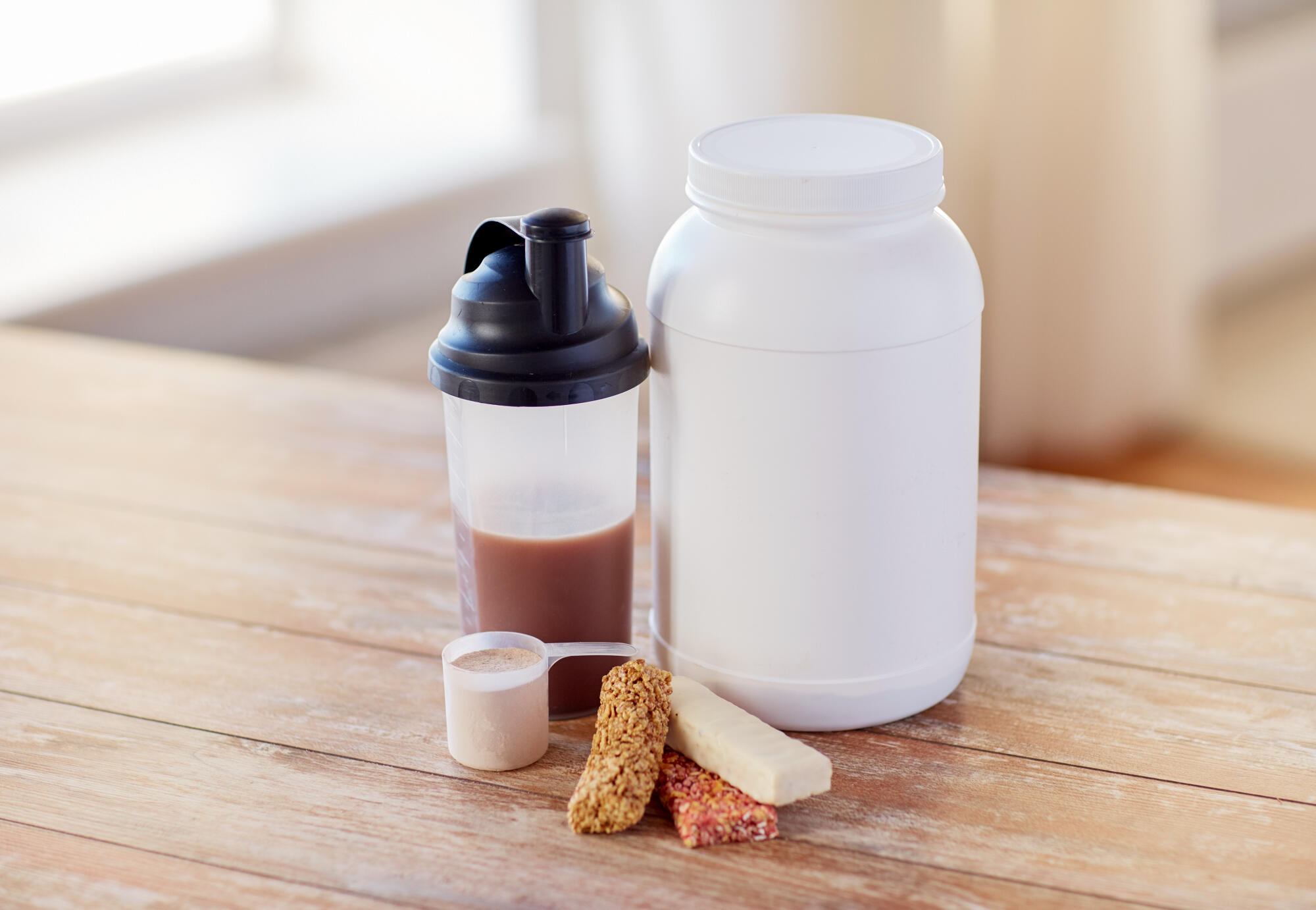 Best Protein Shakes for Seniors: Easy Ways to Support Strength Daily